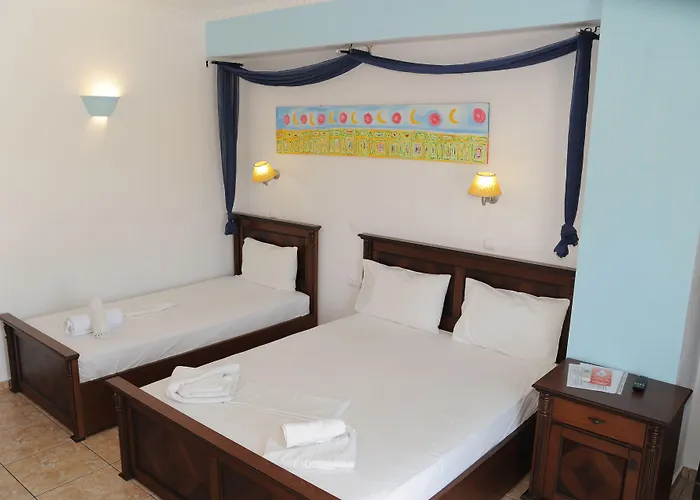 Hotell Bay Perissa (Santorini)