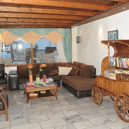 Bay Hotel