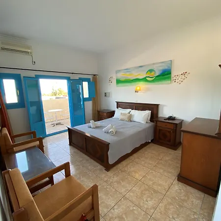 Ξενοδοχείο Bay 3*