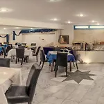 Ξενοδοχείο Bay Περίσσα